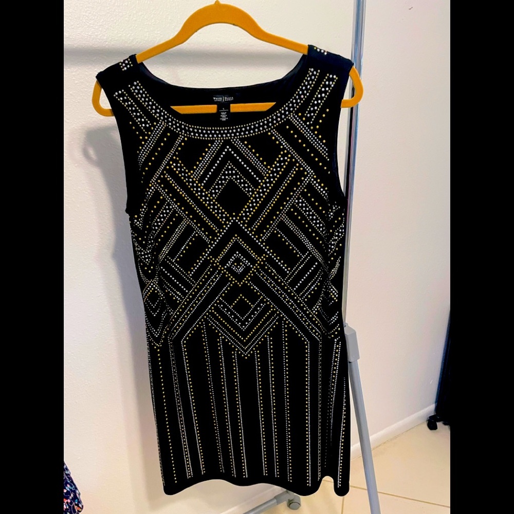 Sleeveless black dress Large